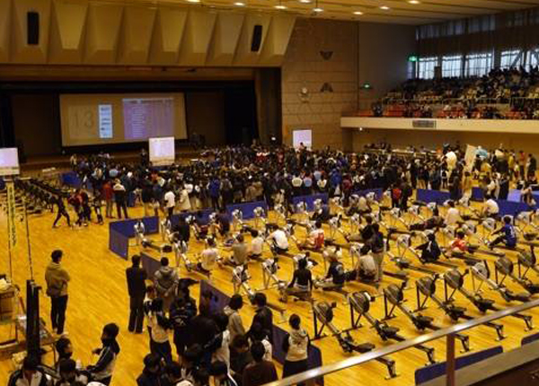 日本でもローイングエルゴメーターを使った大会、「マシンローイング大会」が開催されています。是非ご参加ください！
